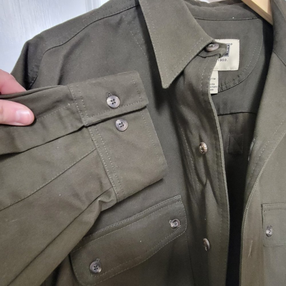 Stormy Kromer Men's XL Long Sleeve button down olive shirt brand new
